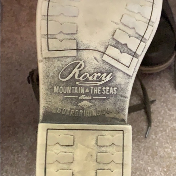 ROXY BOOTS - Picture 4 of 4